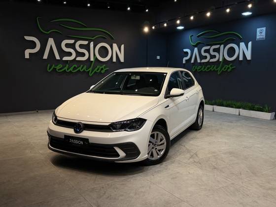 VOLKSWAGEN POLO 1.0 170 TSI COMFORTLINE AUTOMÁTICO VOLKSWAGEN POLO 1.0 170 TSI COMFORTLINE AUTOMÁTICO